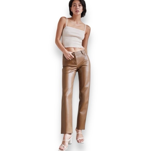 Aritzia Pants - Aritzia Wilfred The Melina Pants, Camel High Waisted Vegan Leather Size 2